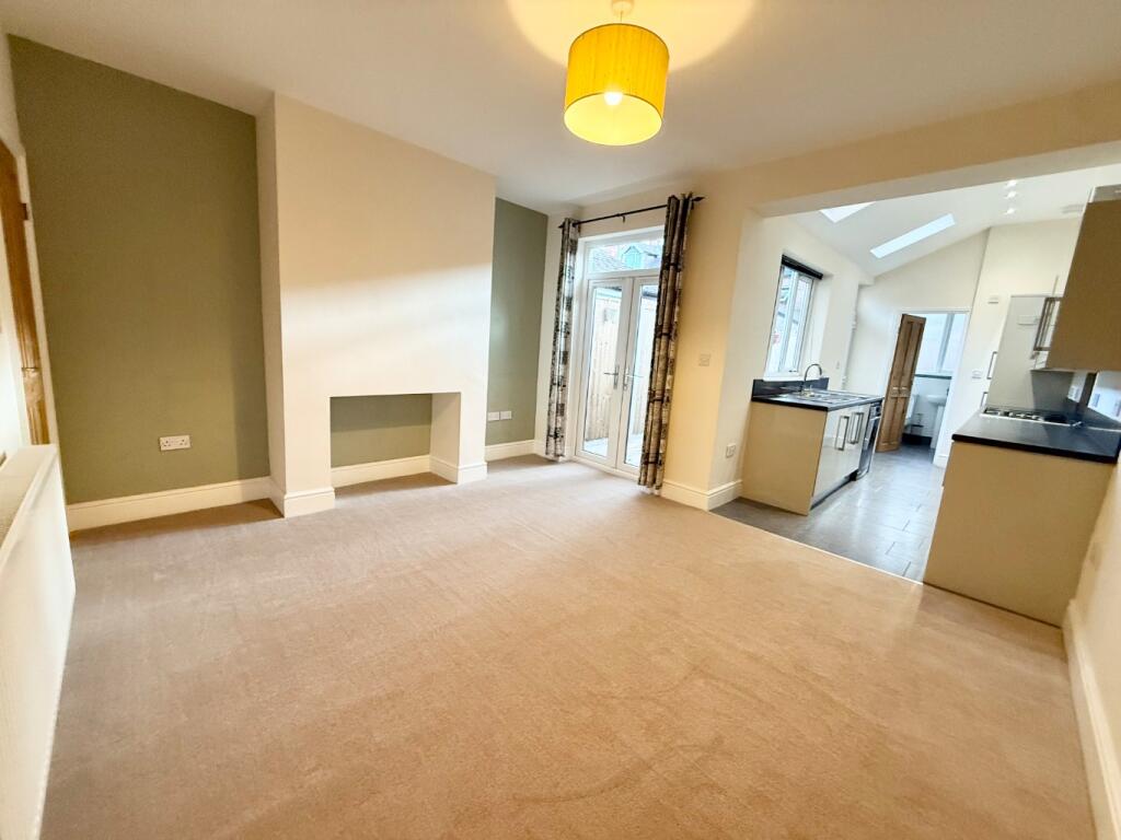 Main image of property: Woolmer Road, Nottingham, Nottinghamshire, NG2 2FD