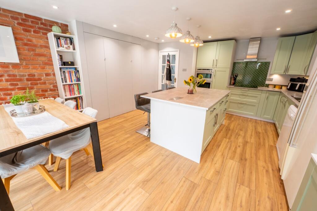 House in London, Monks Orchard - View 4