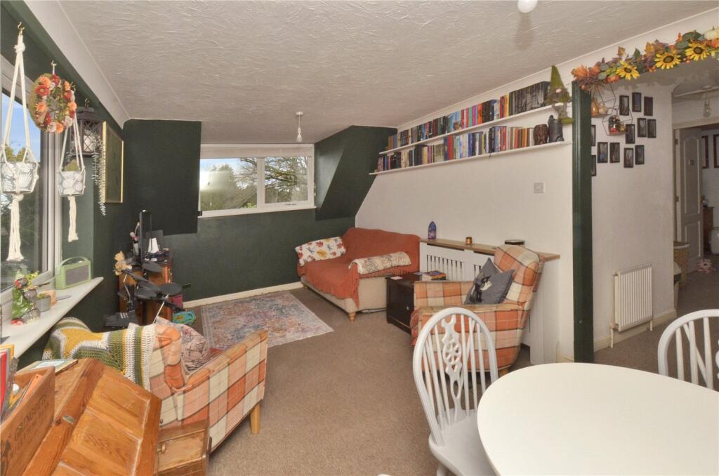 Apartment in West Moors - View 4