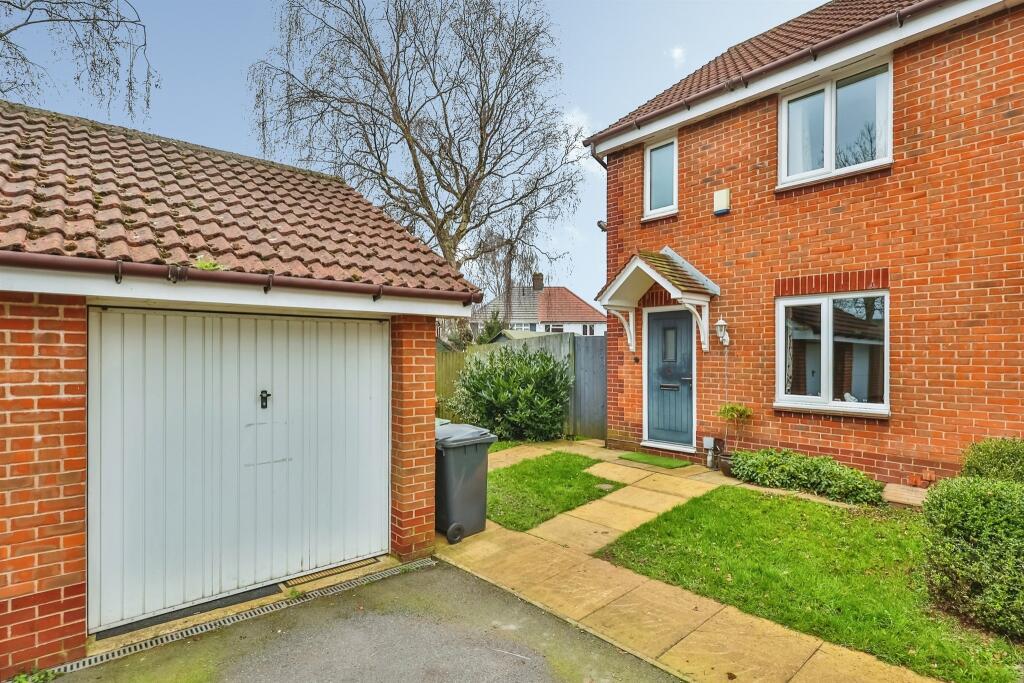 Main image of property: Britannia Close, Watnall, Nottingham