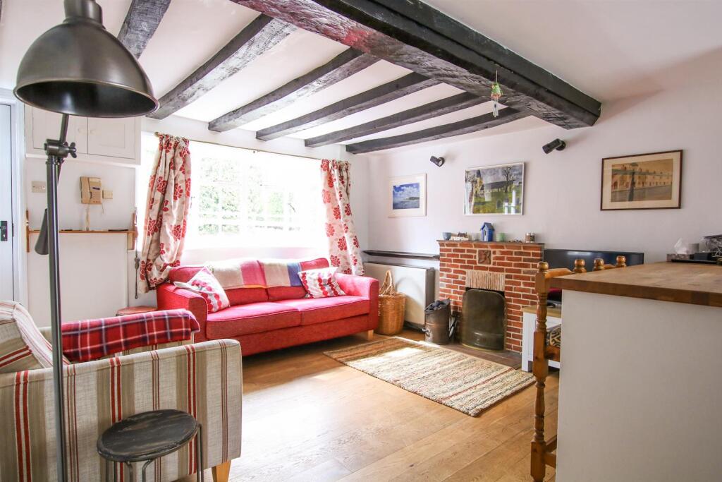 House in East Suffolk, Middleton - View 3