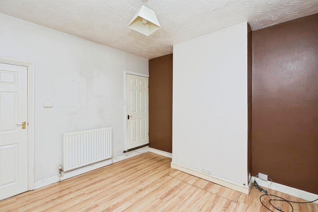 House in Derby - View 4