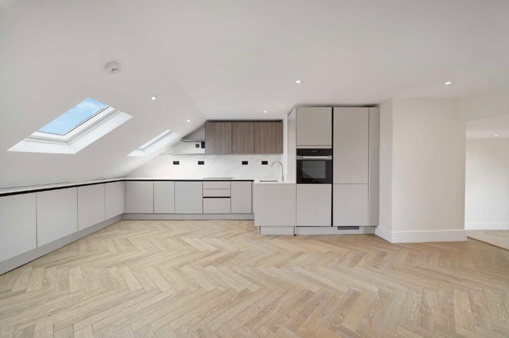 Main image of property: Thurlow Hill, Streatham