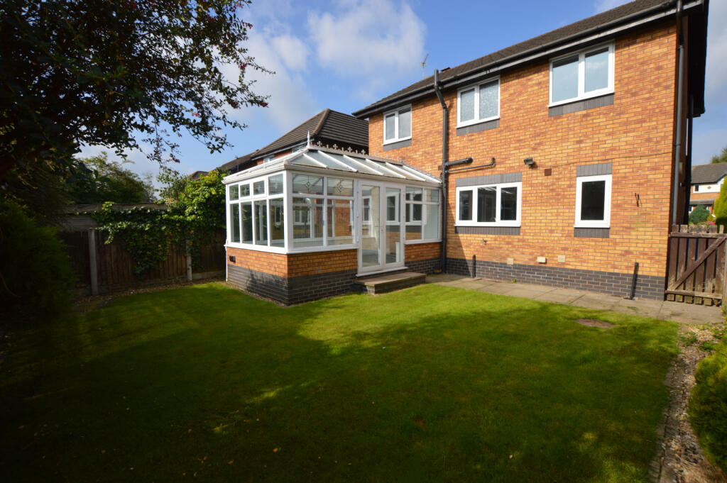 Foxfield Grove, Shevington, WN6 photo 2
