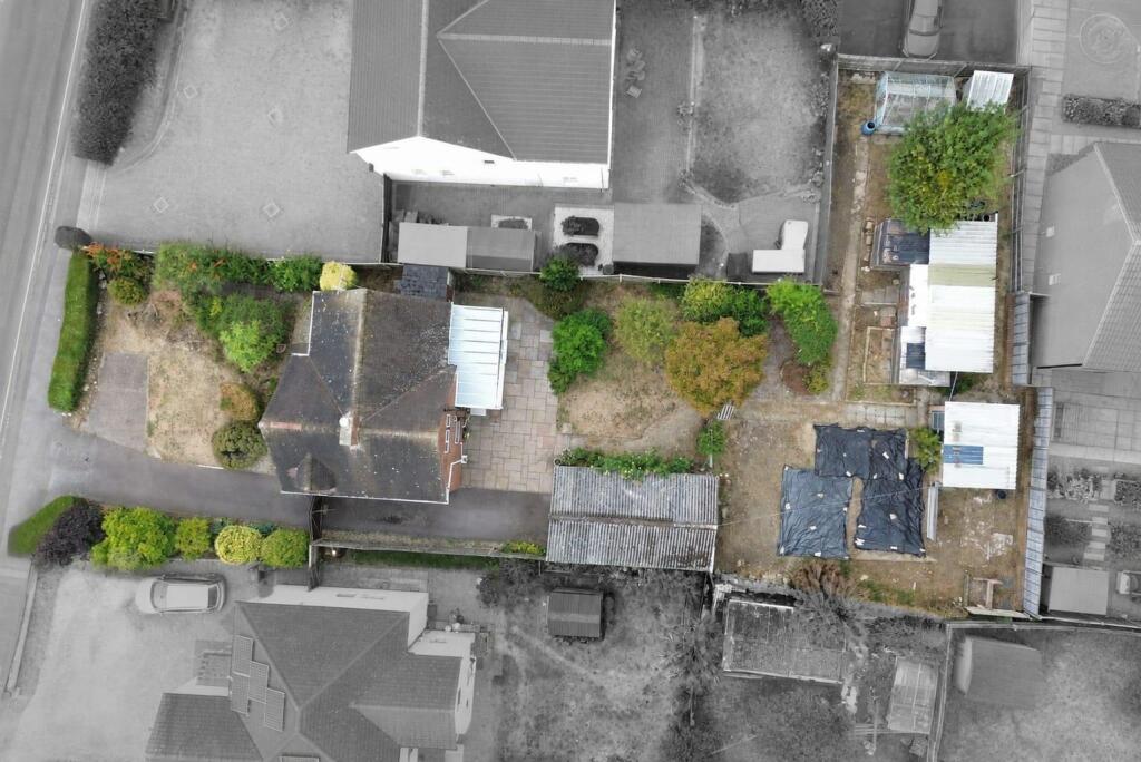 House in Gloucester, Abbotswood, Brockworth - View 2