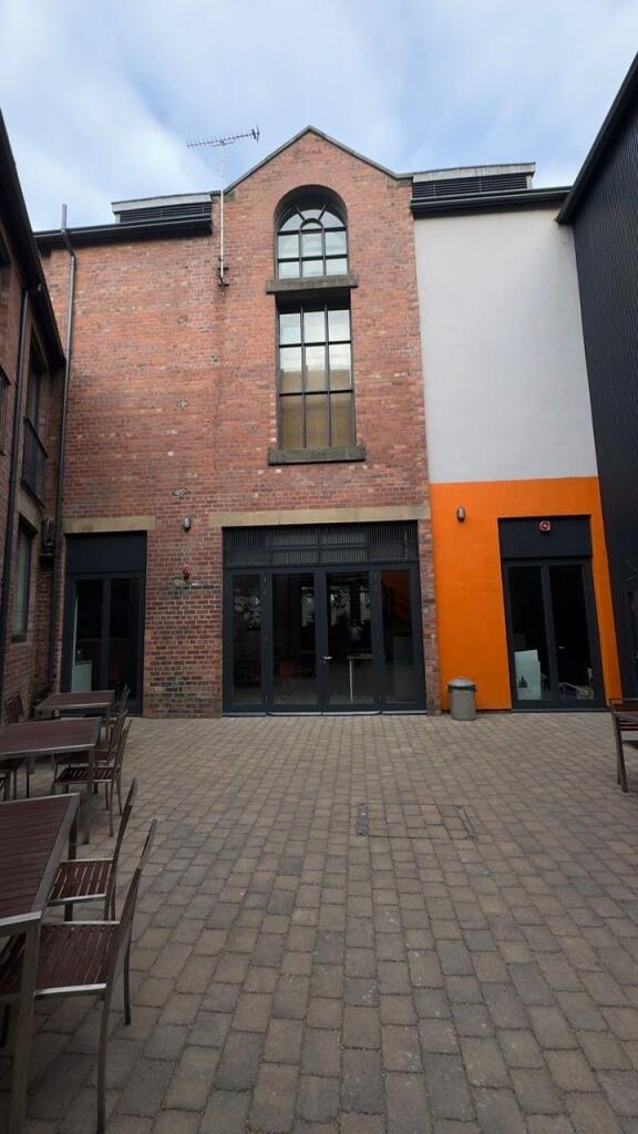 courtyard 2.jpg