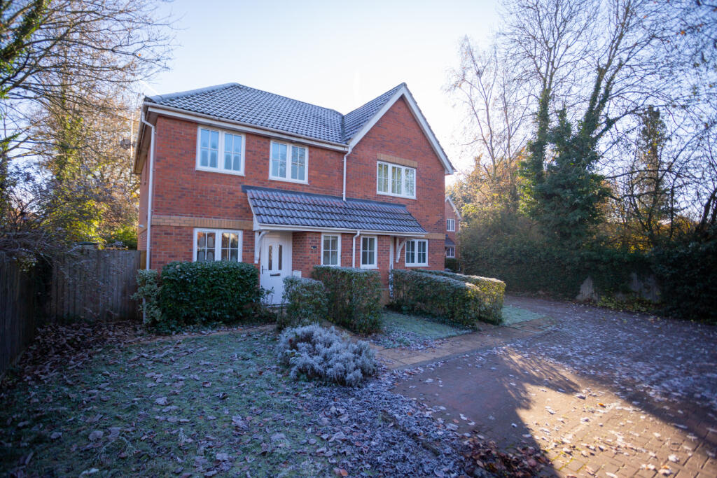 Main image of property: Meljak Close, Winnersh, Wokingham, Berkshire, RG41