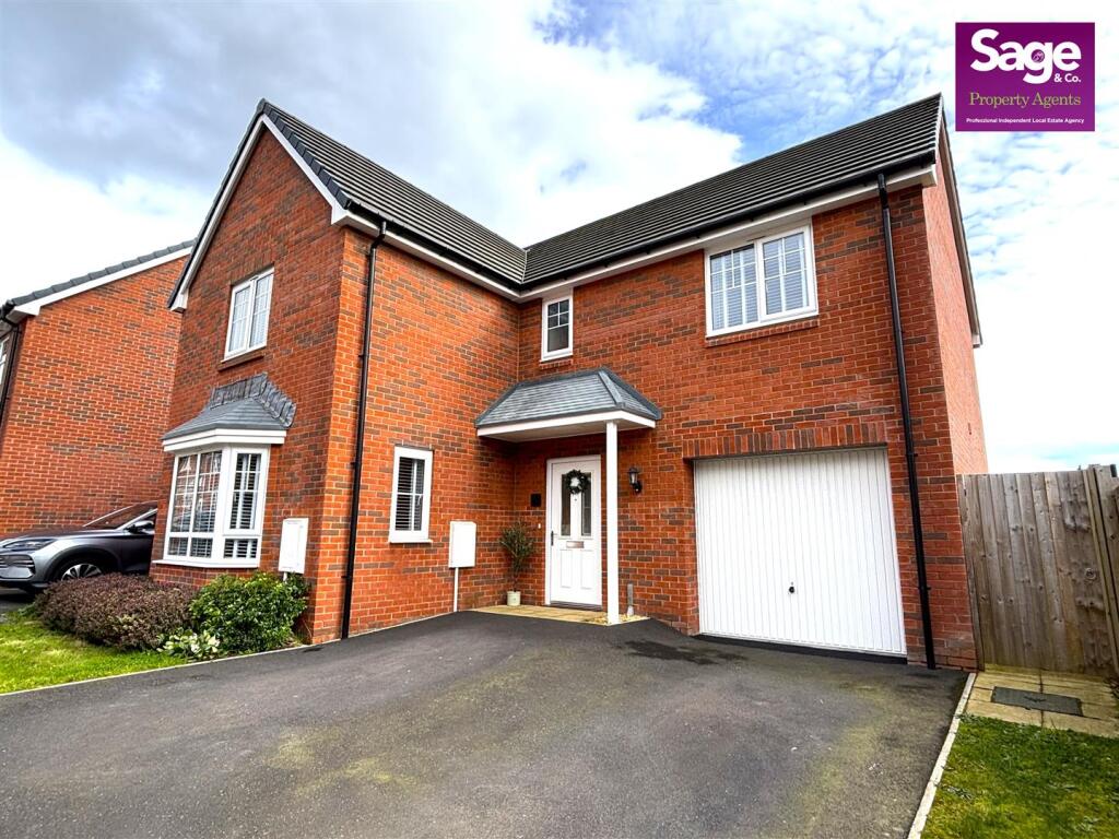 Main image of property: Heol Lowri, Pontrhydyrun, Cwmbran