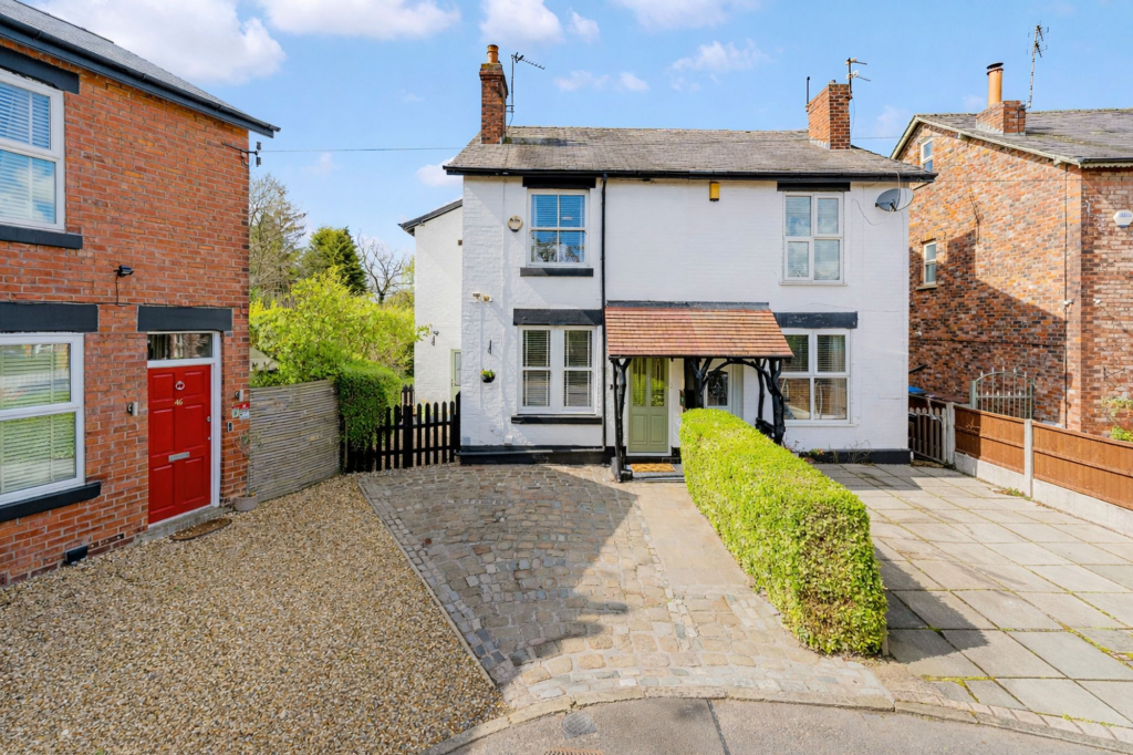 Main image of property: Ravenoak Road, Cheadle Hulme, SK8
