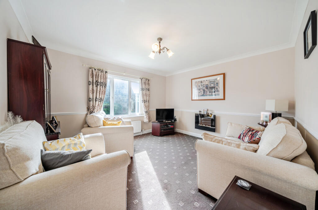 Mount Pleasant Court, Pudsey, West Yorkshire, LS28 photo 3