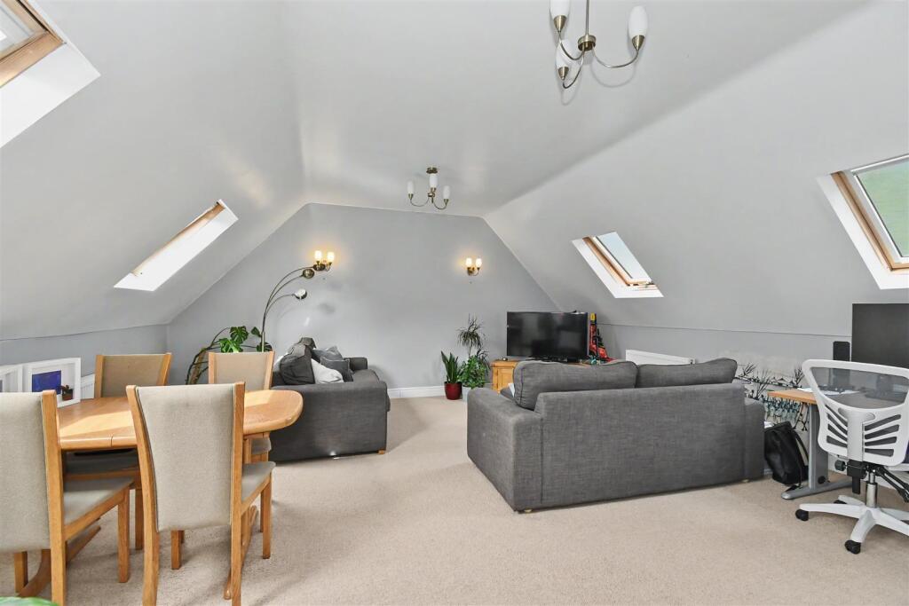 South View Road, Cubbington, Leamington Spa photo 2