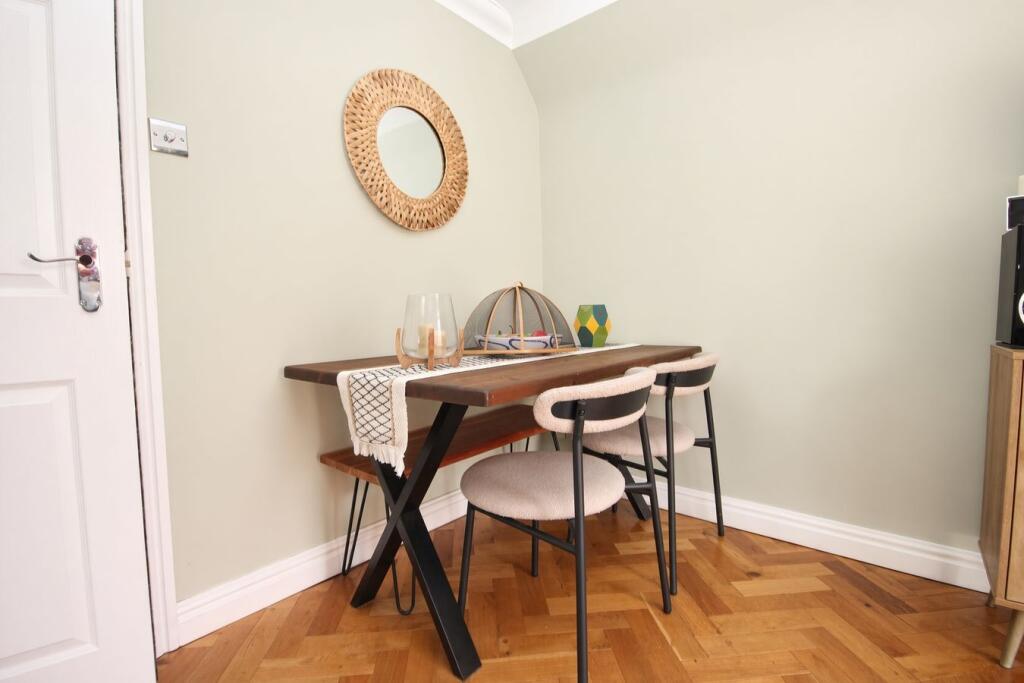 Apartment in Bournemouth - More
