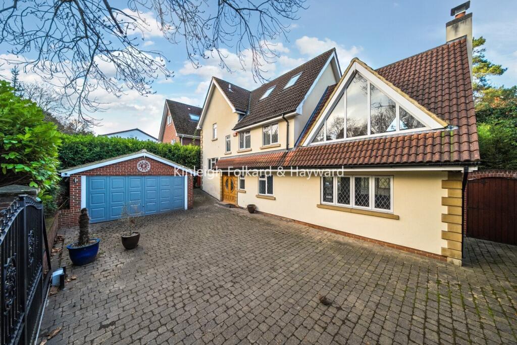 Main image of property: Sundridge Avenue, Bromley, BR1