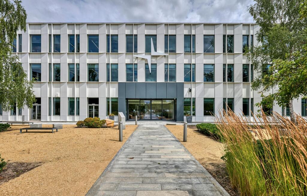 CBRE_Beech_AnstyTechPark_Cov_July2025_0005.jpg