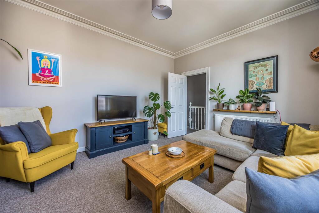 Apartment in Portsmouth - View 5