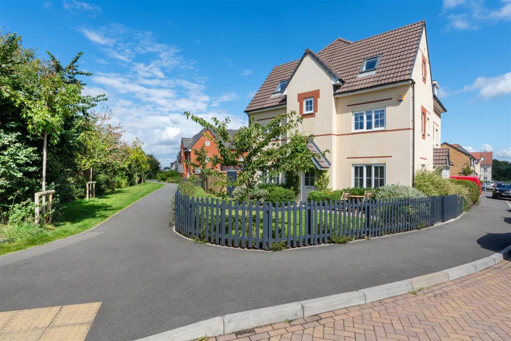 Linnet Way, Keynsham, Bristol