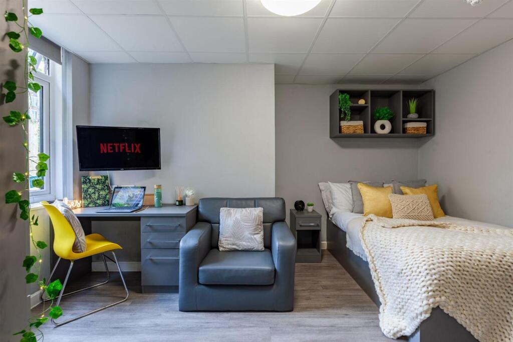 1 bedroom flat share for rent
