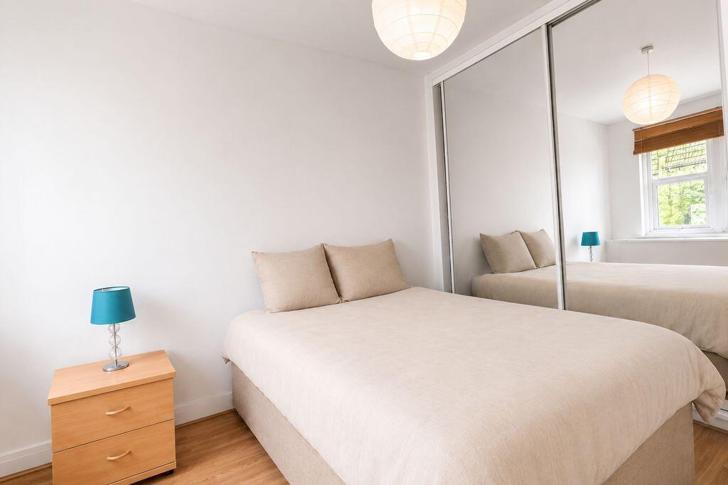 Main image of property: 1 Bedroom Flat to Rent – Bounds Green / Bowes Park