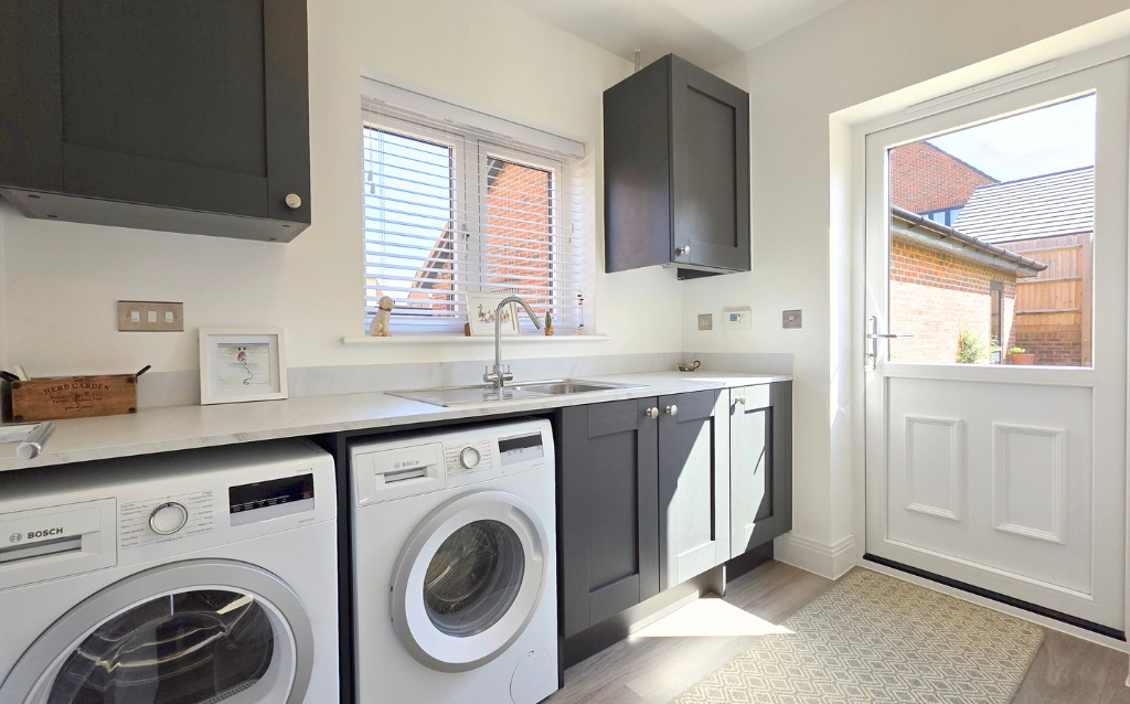 Wilson Row, Crowthorne, Berkshire, RG45 - More