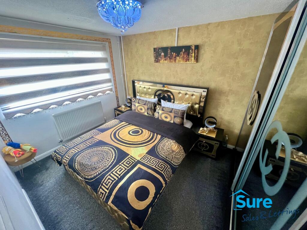 Apartment in Gloucester - More