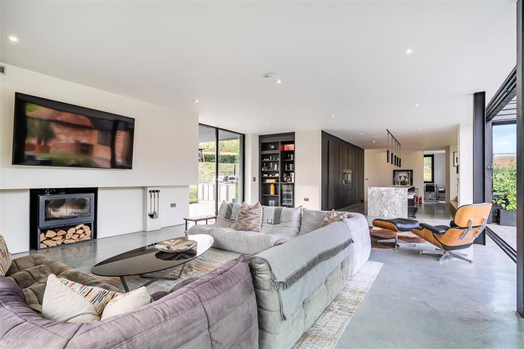 House in Hythe, Sandling, Saltwood - View 5