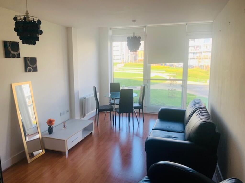 28 Alfred Knight Way photo 3