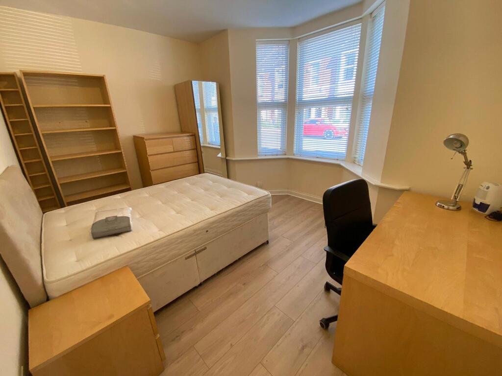 Apartment in Newcastle upon Tyne, Jesmond - More