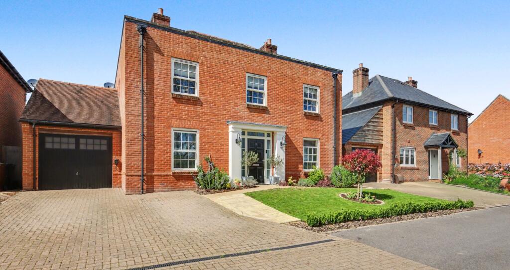 Main image of property: Weatherall Close, Bishops Waltham, SO32