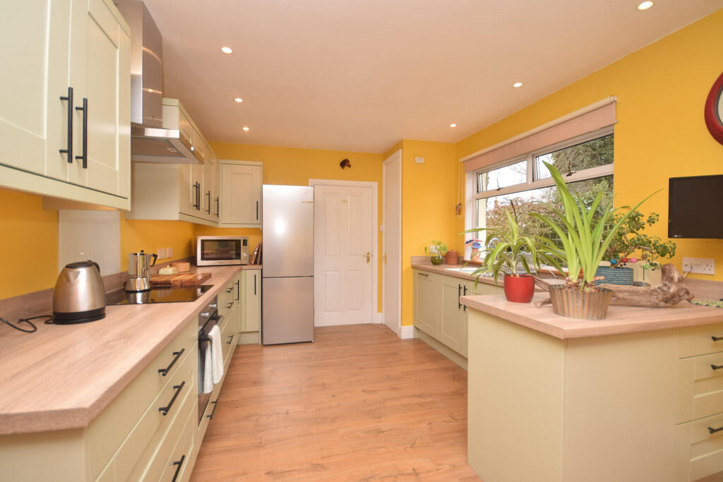 Hay Street, Alyth, Blairgowrie photo 2
