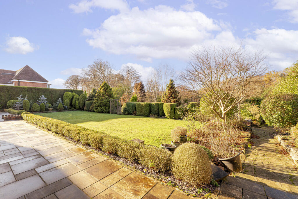 Additional image 23 of Hartopp Road Sutton Coldfield, Birmingham, B74 2RE