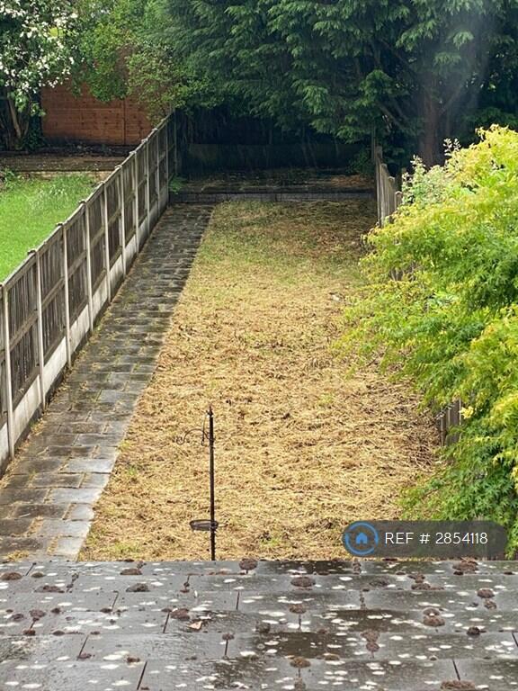 1 bedroom house share for rent