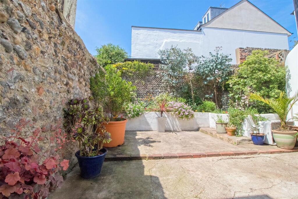 Property photo 10