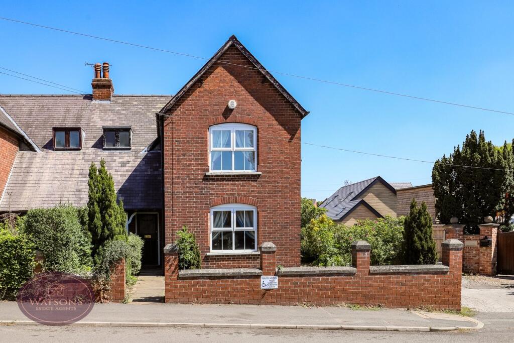 Main image of property: High Street, Loscoe, Heanor, DE75