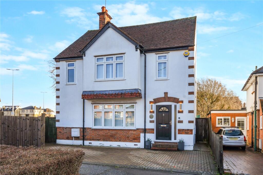Main image of property: Cedar Avenue, Chelmsford, Essex, CM1