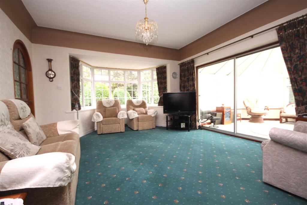 House in West Lancashire, Holt Green, Aughton - More