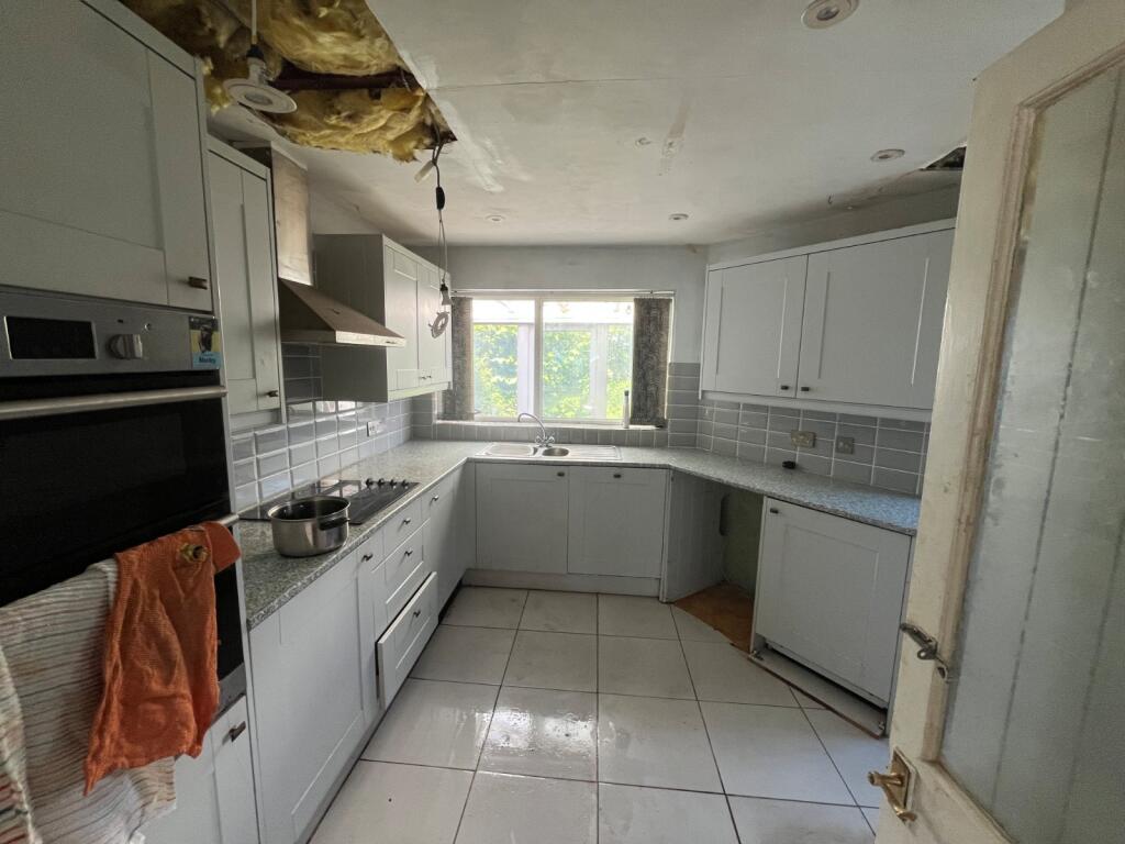 Crab Lane, Harrogate, North Yorkshire, HG1 photo 2