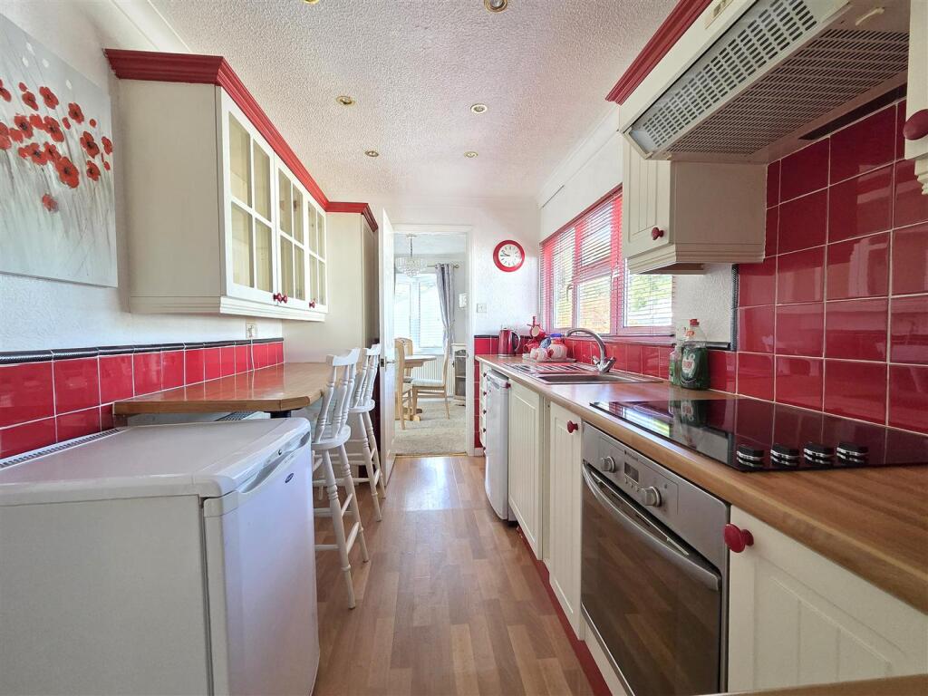 House in Dudley - More