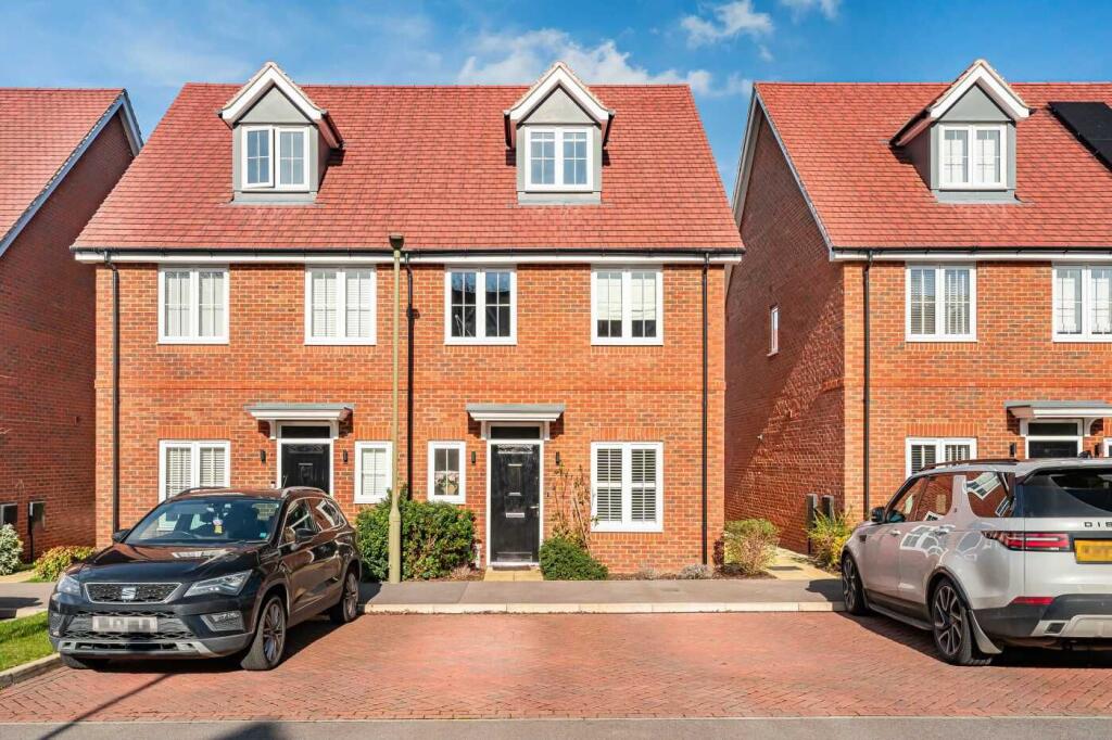 Main image of property: Elizabeth Road, Mongewell, Wallingford, OX10 8FQ