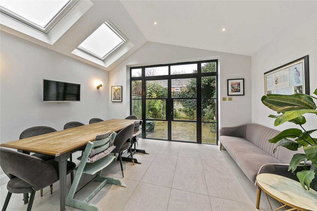 Windsor Road, Kew, Surrey, TW9 photo 3