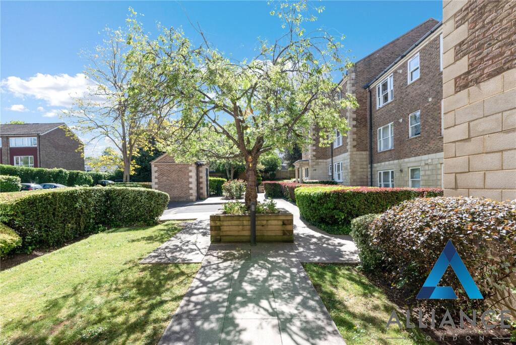 Walnut Mews, Sutton, SM2 photo 2