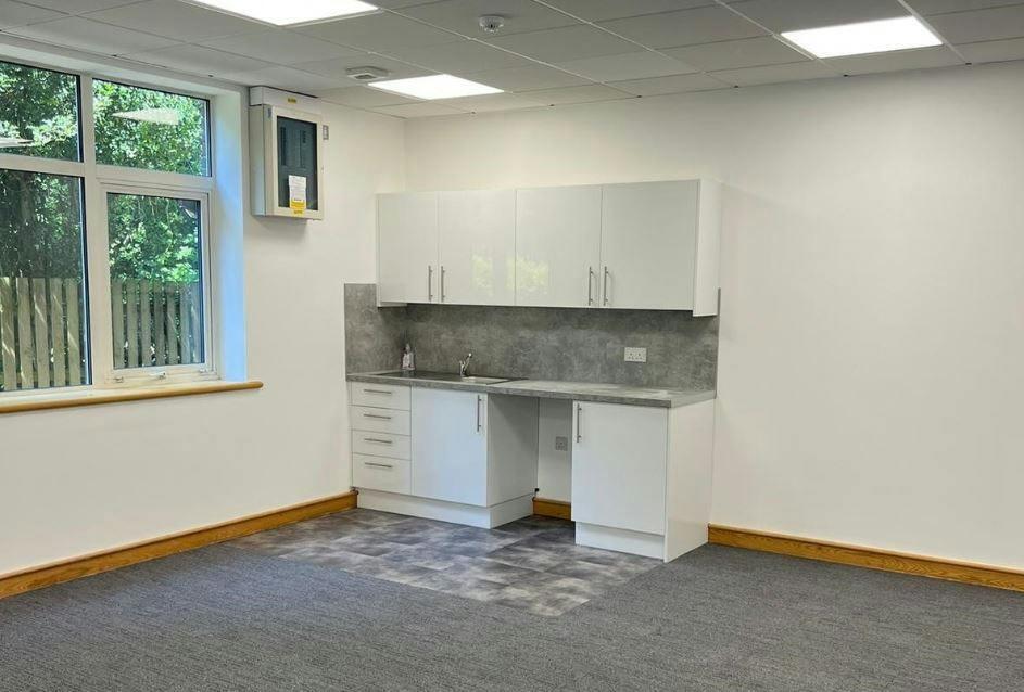 Chilworth Point kitchen.JPG