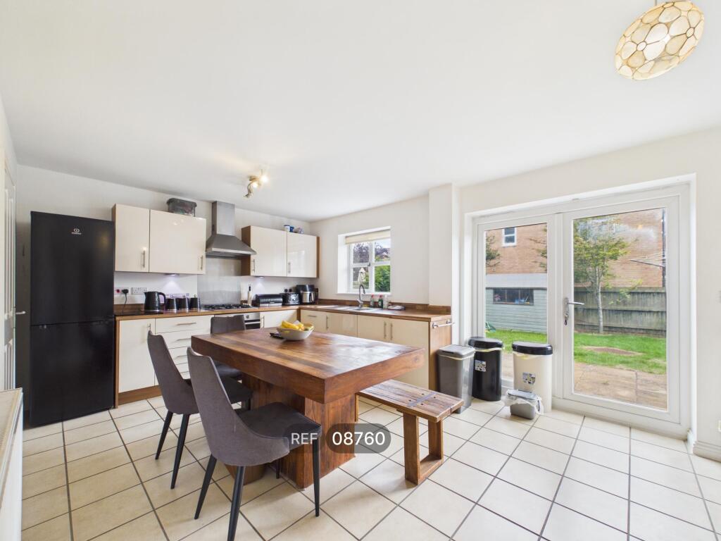 House in Peterborough - View 2