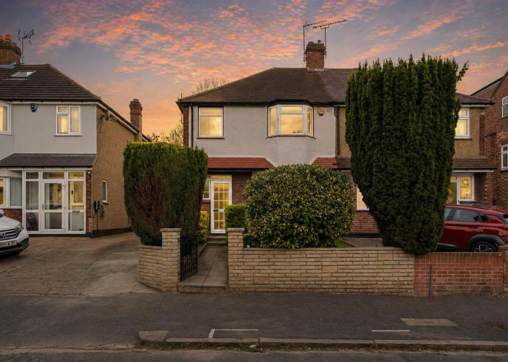 Main image of property: Betoyne Avenue, Highams Park, E4