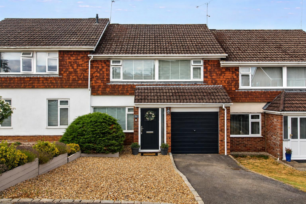 Main image of property: Childrey Way, Tilehurst, Reading