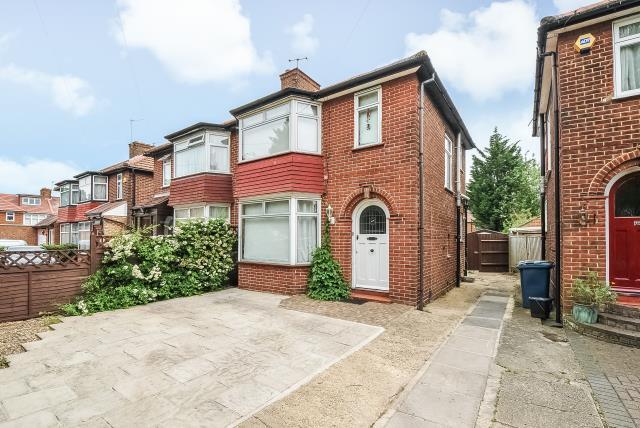 Main image of property: Peareswood Gardens, Stanmore, HA7
