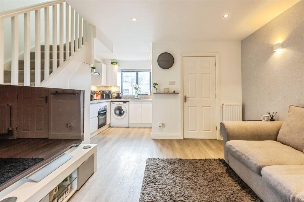 Colthirst Drive, Off Chatburn Rd, Clitheroe, Lancashire, BB7 - View 3