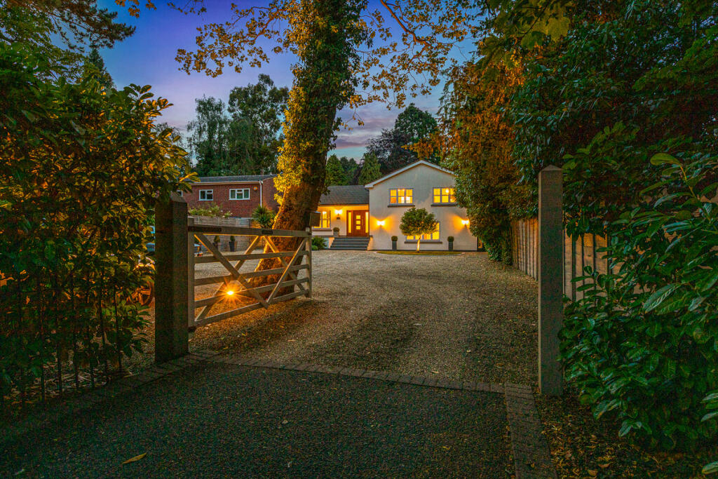 Station Road, Kirby Muxloe, LE9 photo 2