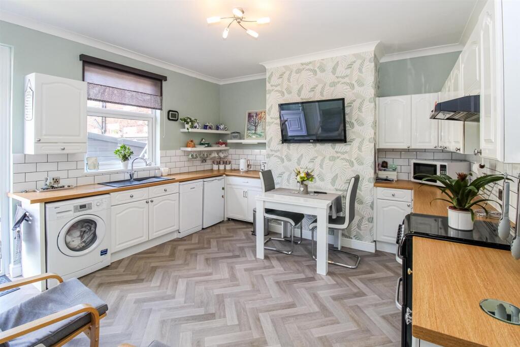 Horbury Road, Ossett photo 4