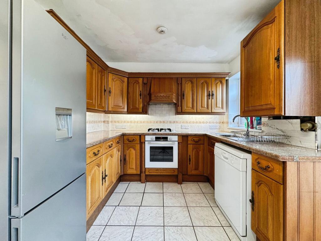 House in Harrow - View 2