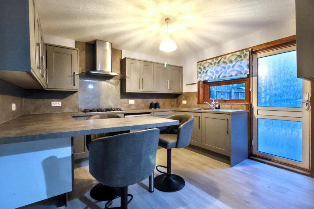 House in Renfrewshire - View 3
